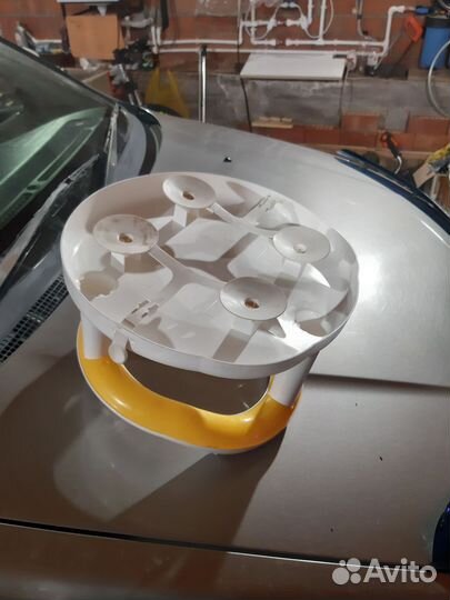 Стульчик для купания в ванной