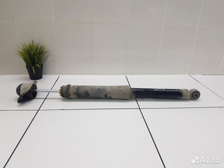 Амортизатор задний (Geely Coolray)