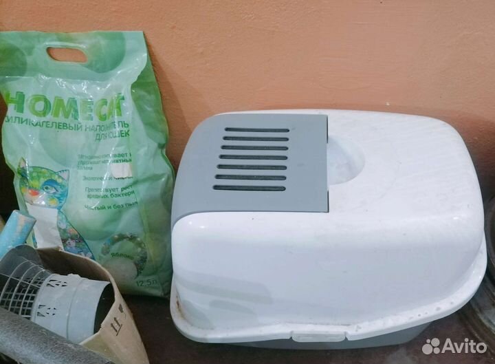 Кошачий туалет и наполнитель