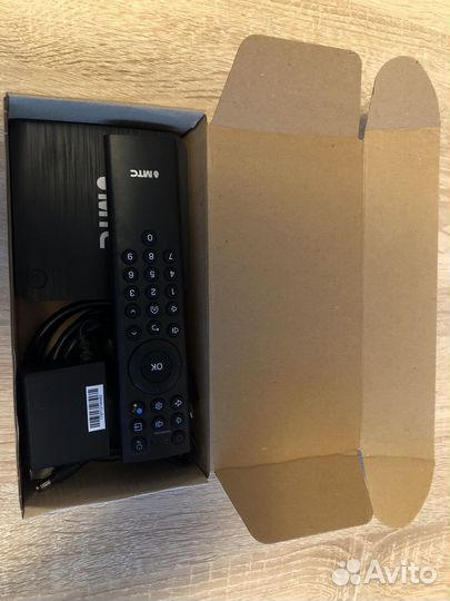 1500 каналов 4К Тв приставка МТС zte b866