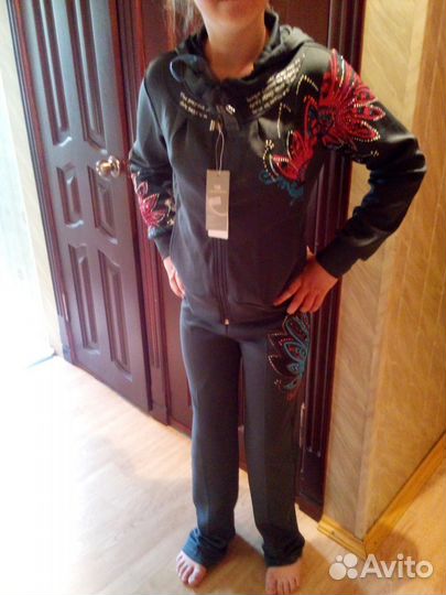 Спортивный костюм