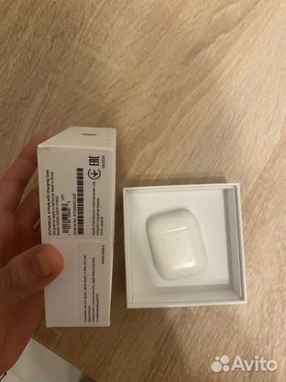 Наушники airpods