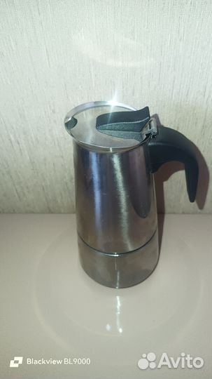 Кофеварка гейзерная из нержавейкии