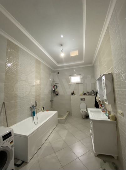 Дом 360 м² на участке 6 сот.