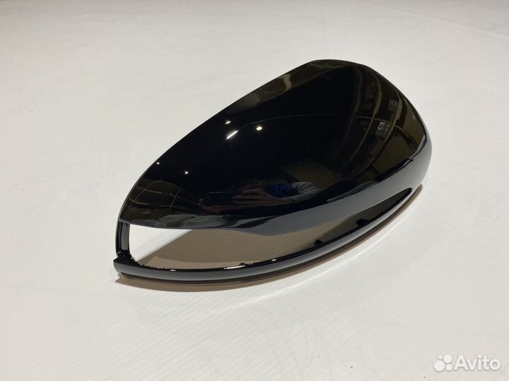 Правая накладка зеркала Mercedes W213 W205 W222