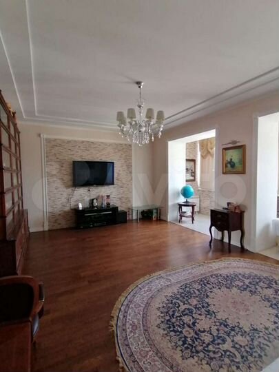 3-к. квартира, 124 м², 4/5 эт.