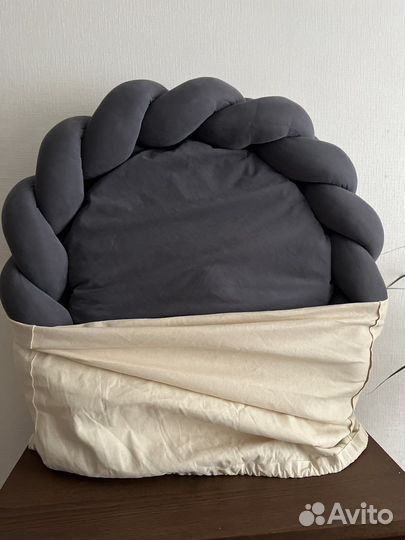 Лежанка для собаки