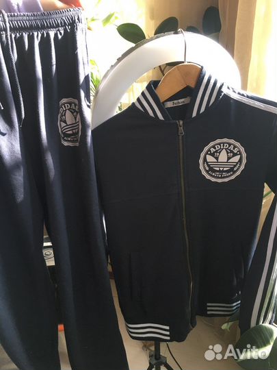 Спортивный костюм