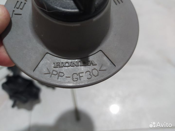 Винт,крепление запаски Honda,Toyota,VAG