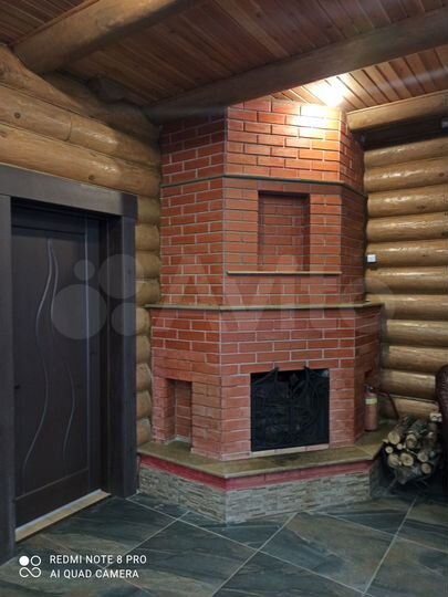 Коттедж 200 м² на участке 10 сот.