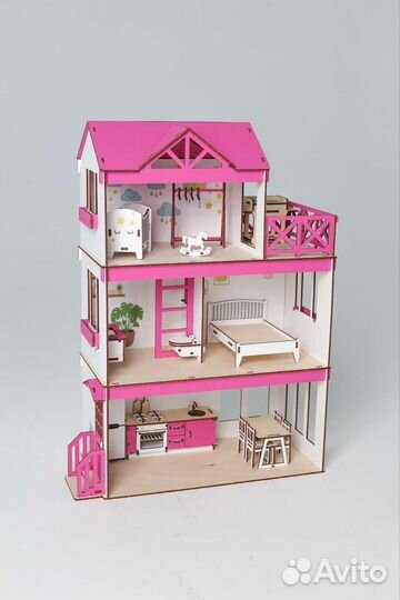 Кукольный домик с мебелью