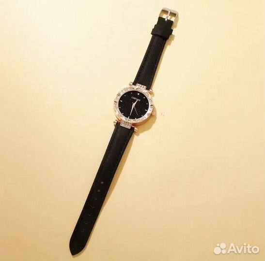 Часы наручные женские