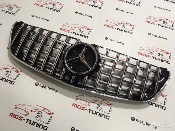 Решетка Mercedes V-Class GT с шильдиком