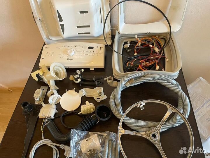 Разбор Whirlpool AWE 7527/1 Запчасти