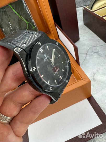 Часы мужские механические Hublot