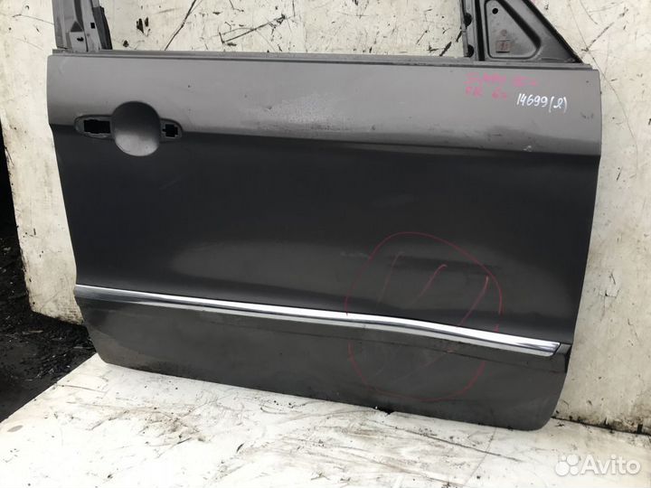 Дверь передняя правая Форд
