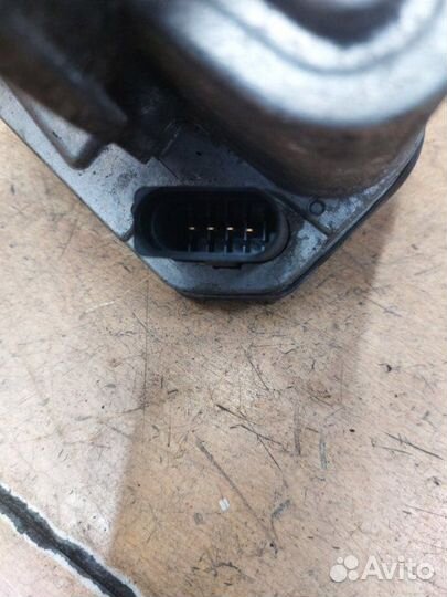 Дроссельная заслонка Opel Zafira B A17DTR