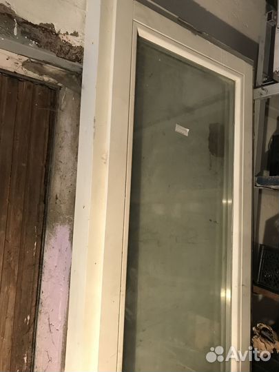 Продается дверь балконная стеклопакет(дерево)