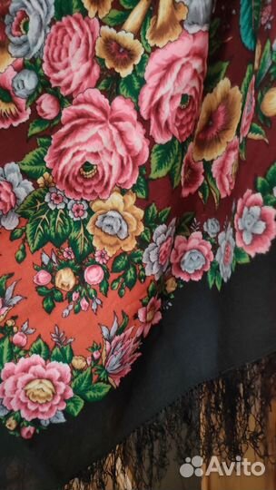 Павловопосадский платок шерсть