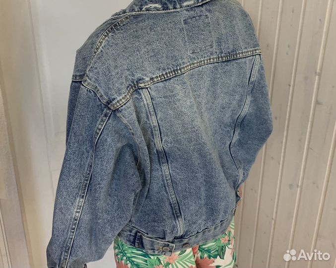 Джинсовая куртка pull and bear