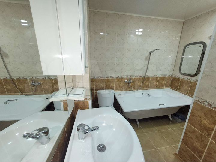 3-к. квартира, 57,4 м², 4/5 эт.