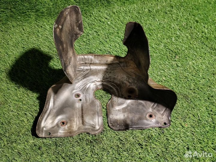 Тепловой экран Iran Khodro Samand