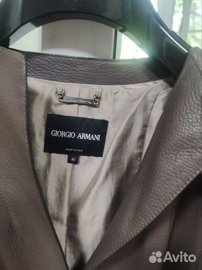 Куртка кожаная Giorgio Armani p 46(48)