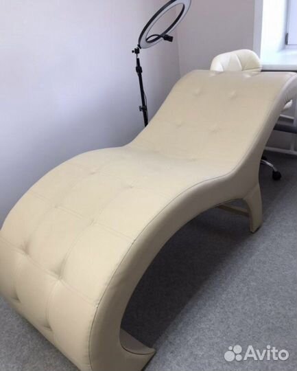 Анатомическая кушетка