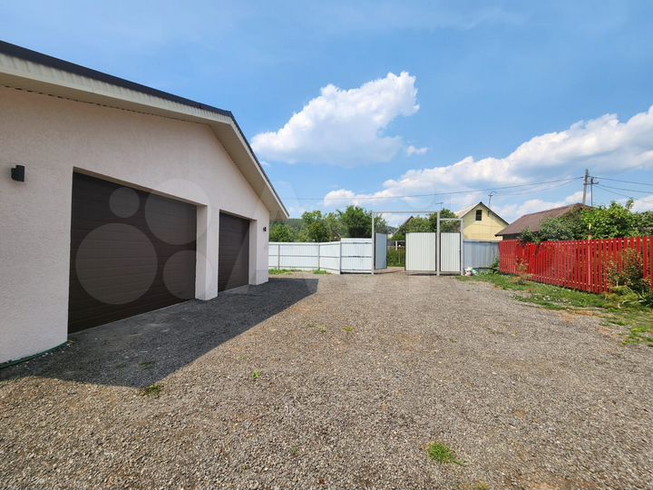 Дом 100 м² на участке 9 сот.