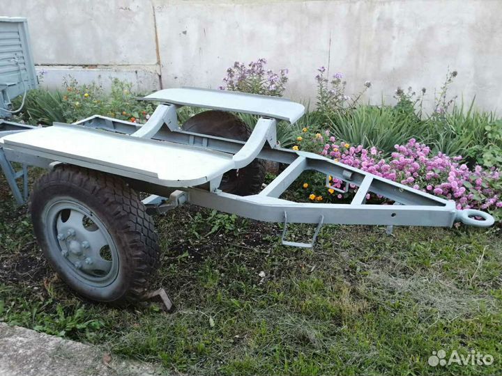 Прицеп одноосный
