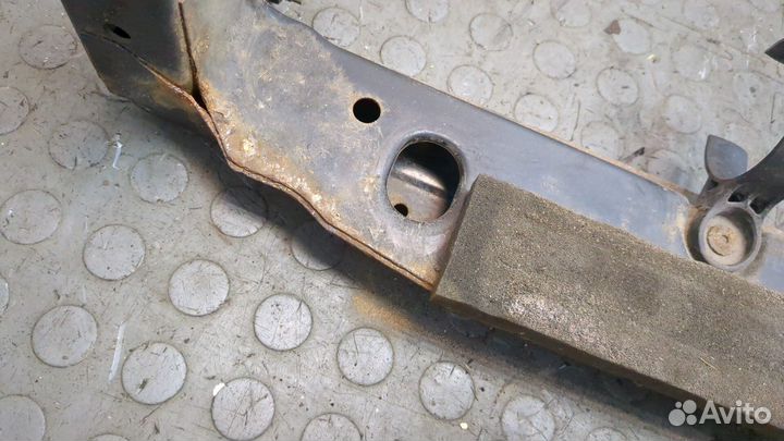 Балка под радиатор Ford Kuga, 2019