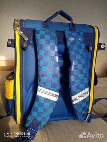 Портфель школьный