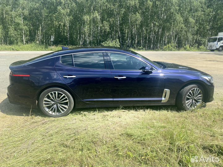 Kia Stinger 2.0 AT, 2019, 118 000 км