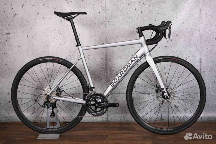 Шоссейный велосипед boardman slr 8.8