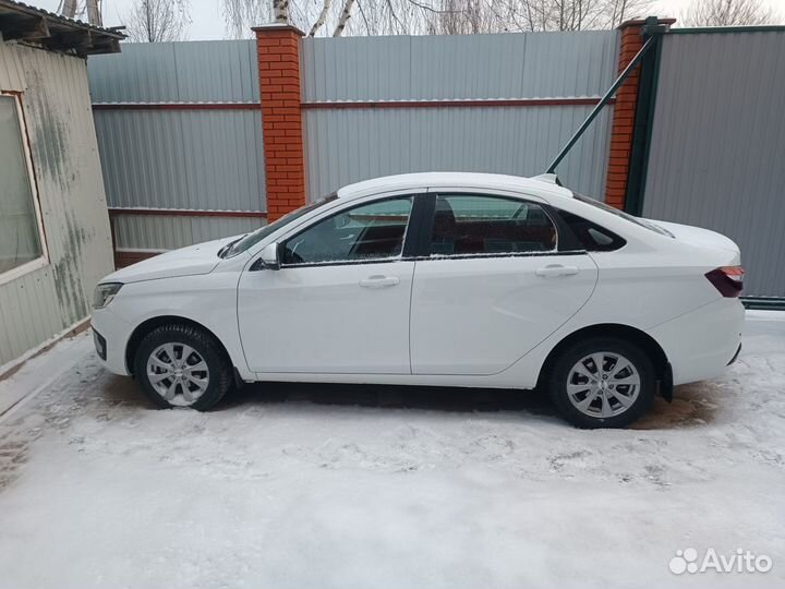 LADA Vesta 1.6 МТ, 2023, 3 879 км