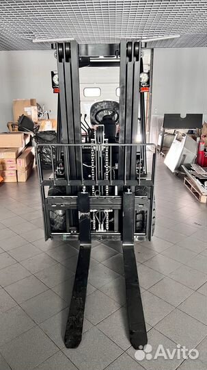 Вилочный погрузчик EP Equipment CPCD30, 2024