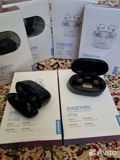 Беспроводные наушники Lenovo