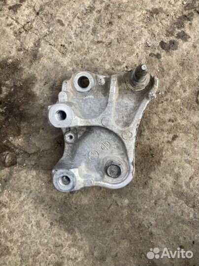 Honda crv 4 Кронштейн подушки двигателя