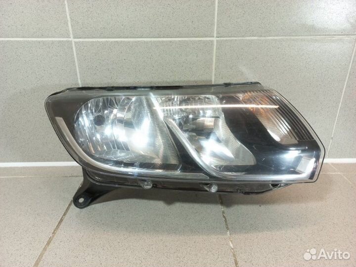 Фара правая LADA Largus