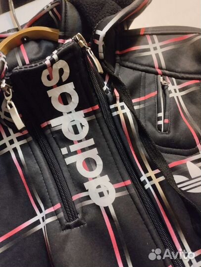 Спортивная одежда