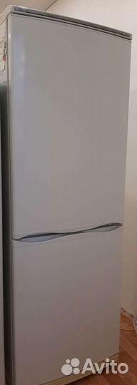 Холодильник бу atlant хм4012-001