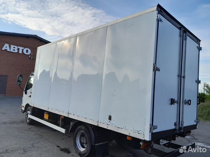 Hino 300 (Dutro), 2018