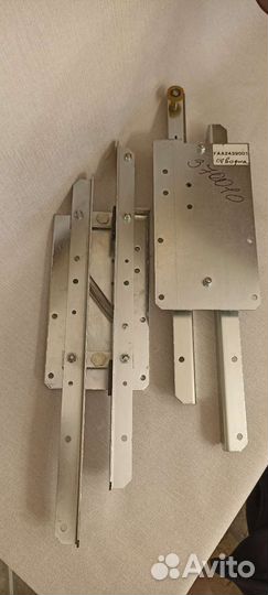 Отводка двери кабины 