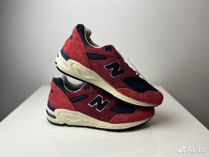 Кроссовки New Balance 990v2