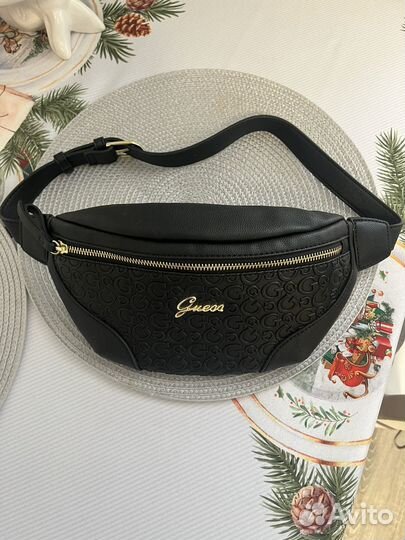 Сумка Guess
