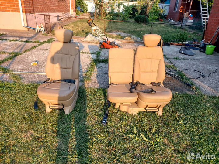 Сиденье 2-3 рада в комплекте торг