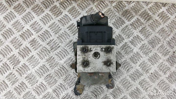 Блок ABS Nissan Primera P11 2000 476608F826