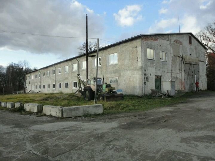 Производство, 1300 м²