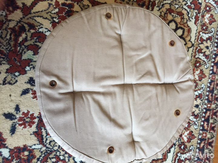 Лежанка для кошек бу