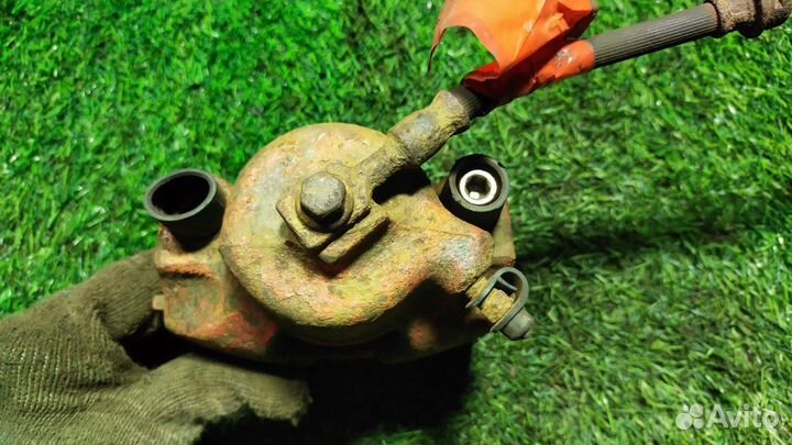 Суппорт тормозной Opel Astra F